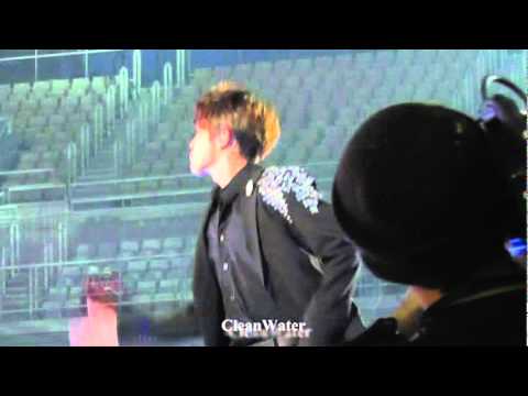 Fancam 111231 MBC SuperJunior BONAMANA