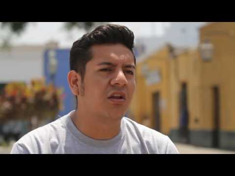 DE CERCA: Perú 2016 - Red Bull Batalla de los Gallos