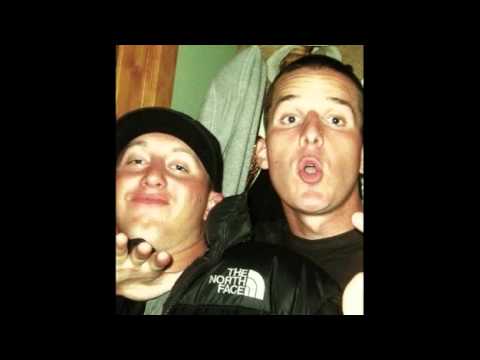 KV & teewhy - That Just Happened