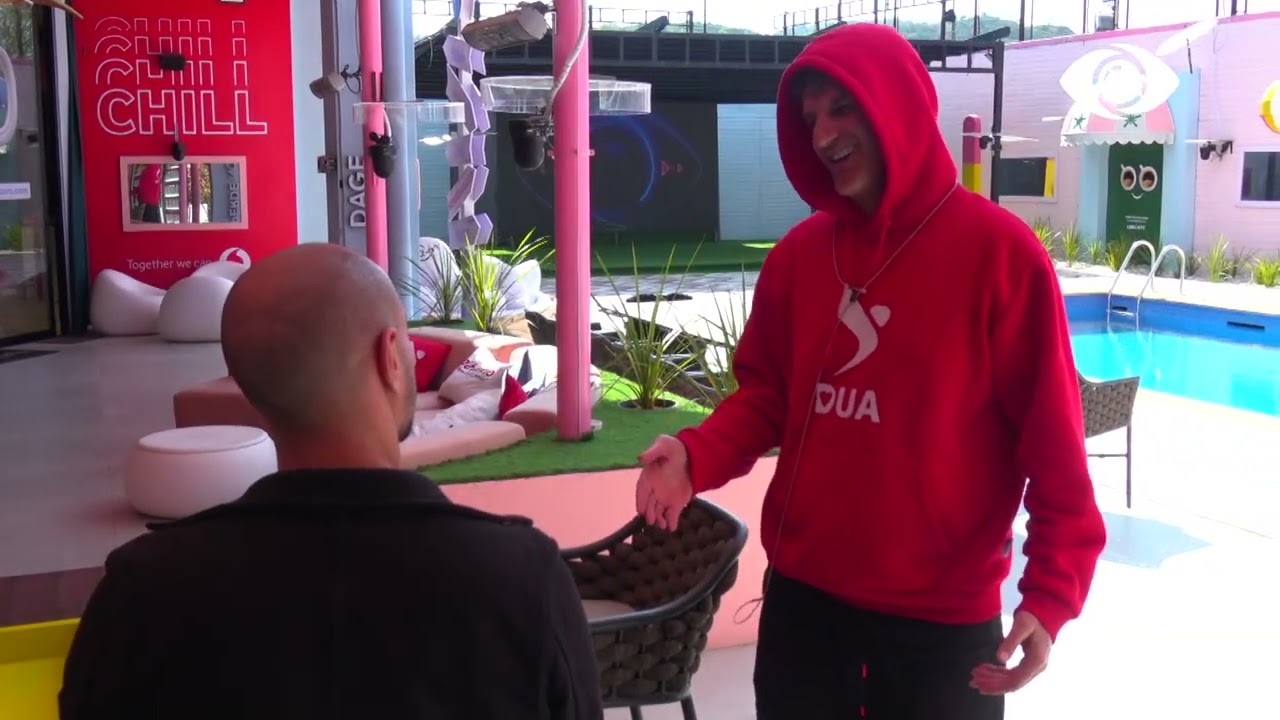 Efi u zhbë si karakter/ Bledi-Kristit: Është aktrim dhe e hëngrëm!