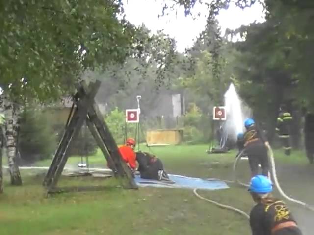 Lhotka - areál u školy, 28. 08. 2010