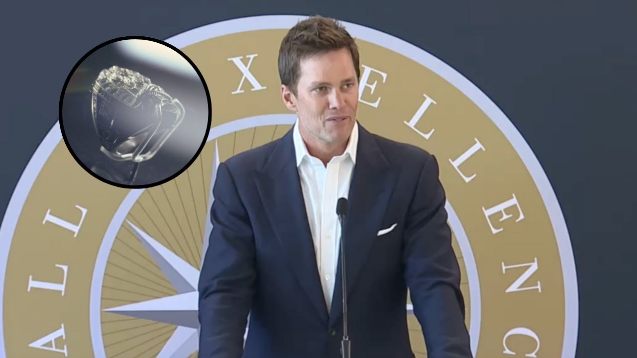 At Fontainebleau Las Vegas, Tom Brady, Jim Gray, and Jeffrey Offer unveil the Hall of Excellence