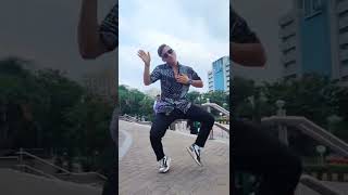 Download lagu Dilli Wali Girlfriend Chhod Chhad K 🏃 mp3