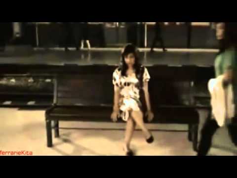 Nikita Willy kutetap menanti