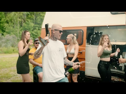 Calmby - Röckstars (OFFICIELL MUSIKVIDEO)