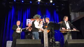 Jerry Douglas Presents the Earls of Leicester, Dig a Hole in the Meadow