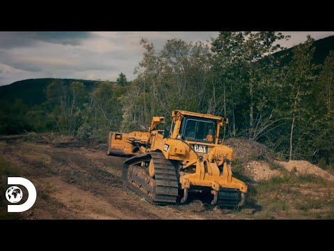 Parker lucha por salvar su operación reviviendo un viejo Bulldozer | Fiebre del oro | Discovery