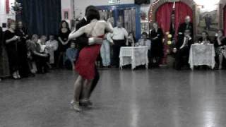 Daniel Nacucchio y  Cristina Sosa en la Milonga del Circulo Apolo