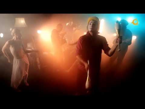 Max Doblhoff - Tanz Schatzi (Official Music Video 2013)