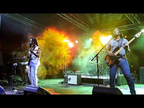 GREEN WOODS ROOTS AND CULTURE REVIVAL - EARTHKRY