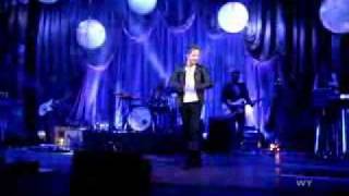 James Morrison - Beautiful Life (Hammersmith Apollo, London - 10/02/12)