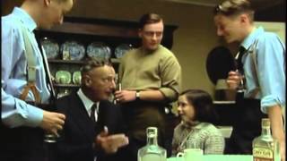 The Camomile Lawn S01 E02