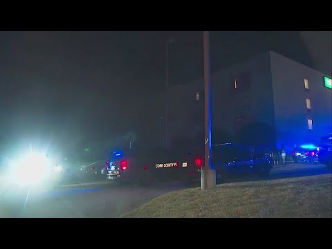 One in custody after stabbing at Budgetel Inn & Suites in Cobb County