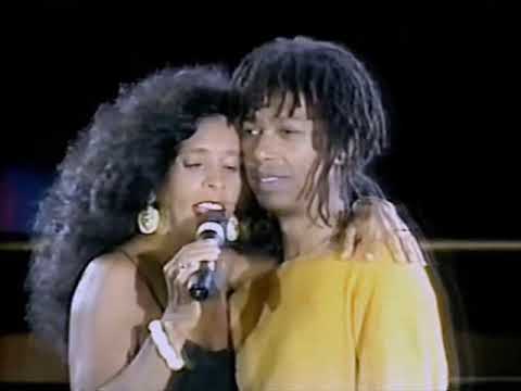 Gal Costa recebe Djavan no Aniversário de São Paulo l 1994