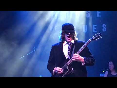 download lagu mp3 mp4 Acdc Tribute, download lagu Acdc Tribute gratis, unduh video klip Acdc Tribute