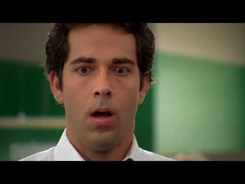 Chuck threatens a little Chinese woman and knocks Lester out.