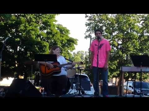 Malachi Davis singing Folsom Prison blues by Johnny Cash