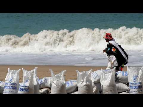 Live: Views of Mexico coast as Hurricane Simon is expected to approach