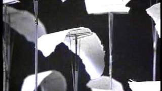 Machine with 23 Scraps of Paper - Arthur Ganson