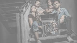 Download lagu VIBEZ - Figure It Out feat. Lolli mp3