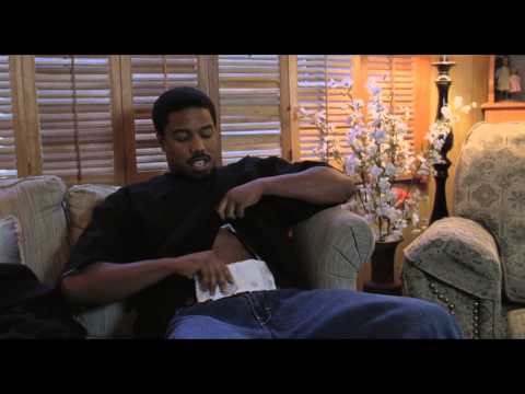 PROSSIMA FERMATA FRUITVALE STATION - clip 4