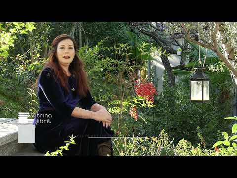 Vitrina e librit/ Lavdi Katalonisë- Xhorxh Oruell; Ndërsa lexon librin Lavdi Katalonisë