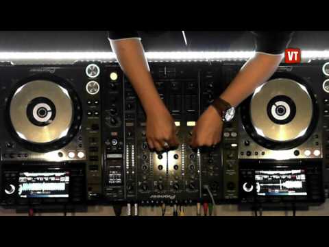 Live @ Radio Intense 18.12.2013 - IRA' (We Love EDM Podcast 019)