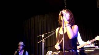 FUN at Lexington - Natalie Imbruglia