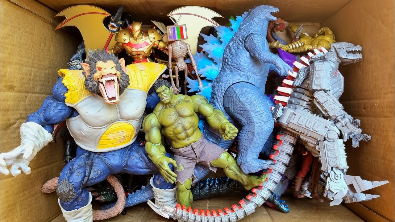 Ultimate Action Figure: Godzilla, Mechagodzilla, King Kong, Red Hulk, Oozaru, Dinosaurs And More