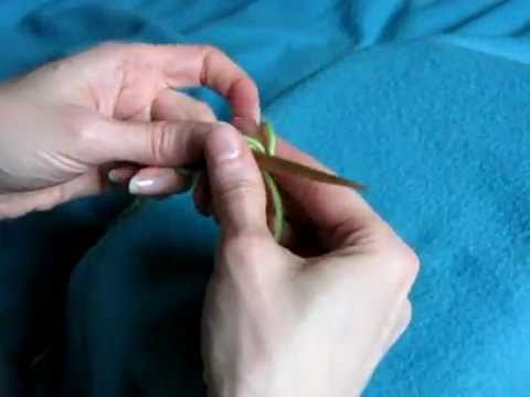 Left-handed, Finnish Turning Stitch - pyöräyttäen, vasenkätinen- Neulakinnas Nalbinding