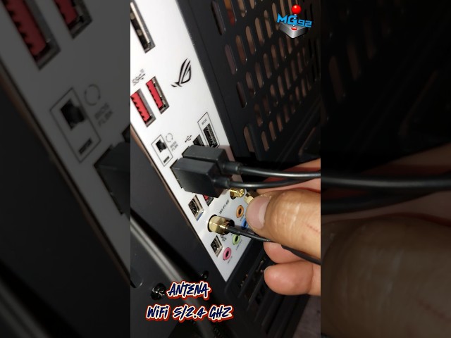 Vídeo relacionado con Gintai WLAN Antena PC WiFi 6E Tri-band Antene - 2.4 GHz/5GHz/6GHz, WiFi 6E Antena para ASUS PC Routers,Ordenadores,Periféricos Gaming 2.4g/5g/5.8g/6g WLAN Amplificadores Base Magnética Plegable(White)