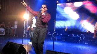 I Want You Back - Jackson 5 BOYZ II MEN cover (Live in Melbourne)