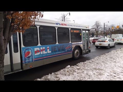 (Retired) NFTA 2001 Gillig Low Floor #2141 on Route 19A to University Station (Low Heat)