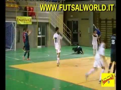 20/12/14 SERIE B : Saints Pagnano vs Fratelli Bari Reggio Emilia ... futsal / calcio a 5