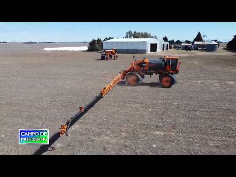P954B2 - Pulverizadora 4530 de Jacto a campo