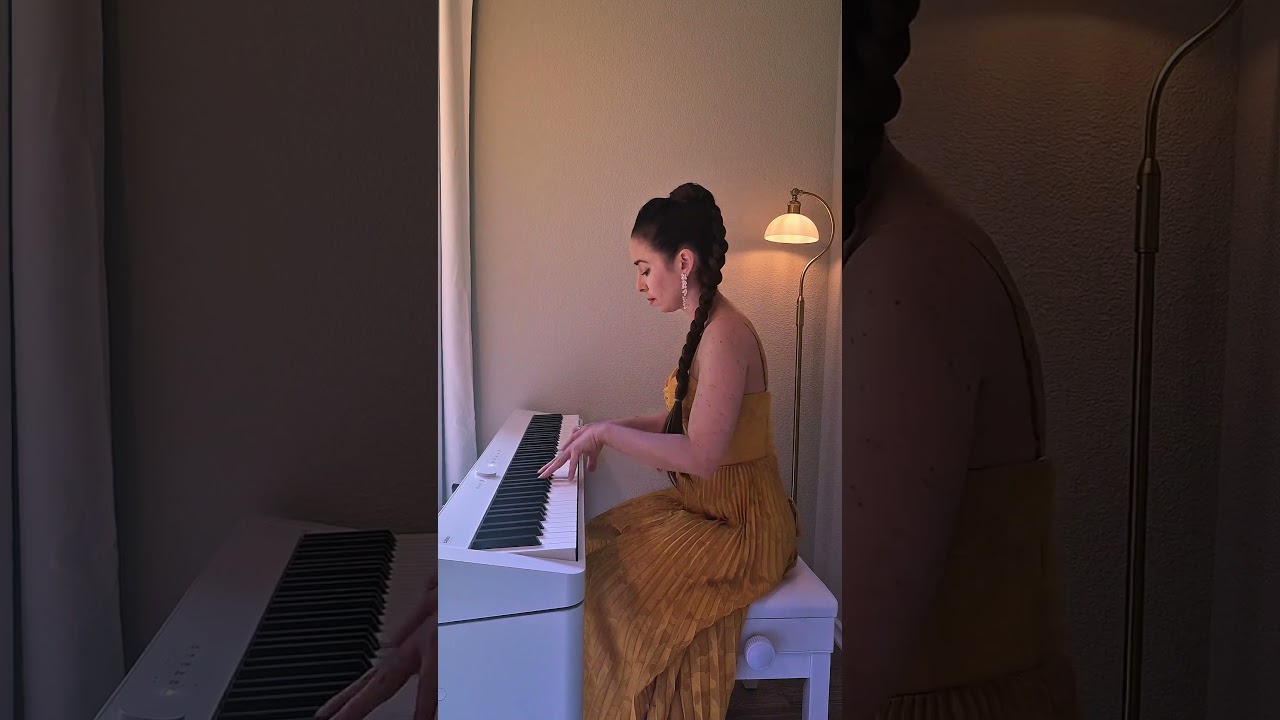 Promotional video thumbnail 1 for Cynthia PianoVibes