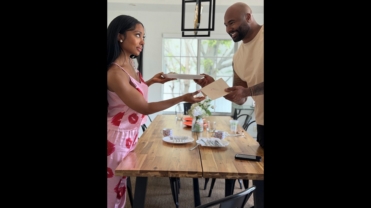 When Mike struggles to keep Domini's energy afloat!