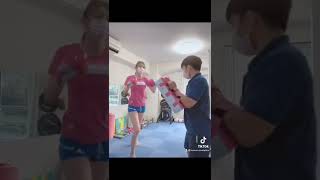 ゆうちゃみ様のキックボクシング?