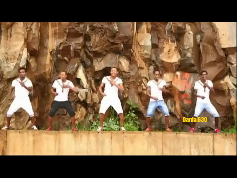 download lagu mp3 mp4 Eskis, download lagu Eskis gratis, unduh video klip Eskis