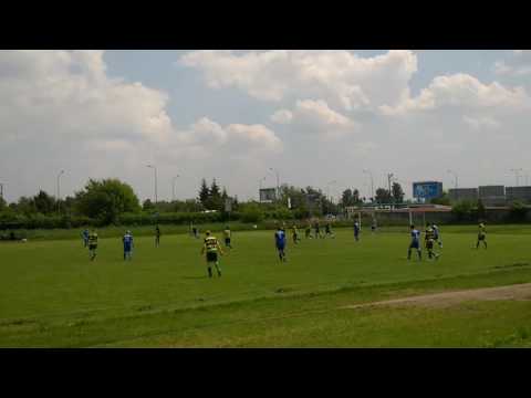 Bramka 45' Bartek Klimowski, Universum Kraków v Orzeł Bębło