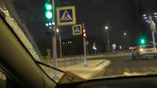 Развороты или повороты осуществляем относительно БЕЗОПАСНЫХ ДЕЙСТВИЙ на перекрестках.