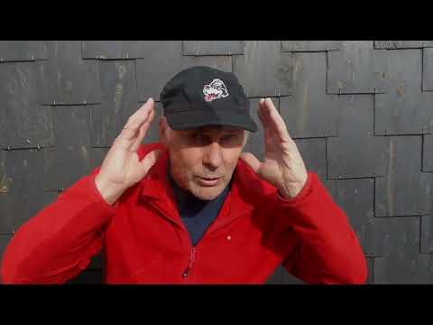 Ist es das   Franz Josef  "Jupp"  Scheurer, der Klempner mit der Klampfe