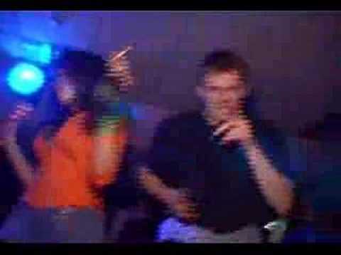 Dizstruxshon Dj Hooley!!!!! NYE 04/05 by hurty