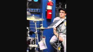 Derek Poor - My epic failure at Guitar Center's drum off