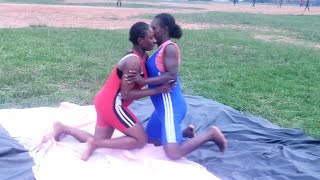 Download lagu Strong girls submission and Nigerian wrestling Ori... mp3