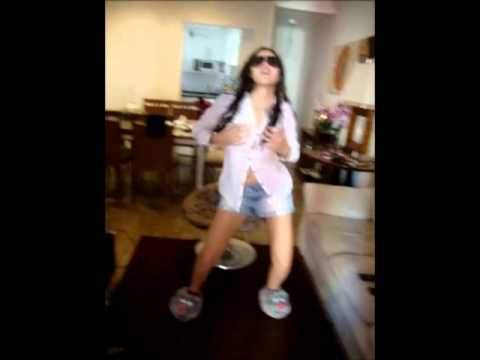 Britney Spears Débora Camargo Criminal