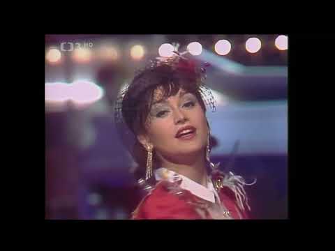 Petra Černocká - Hollywood (Silvestr 1988) (HD)