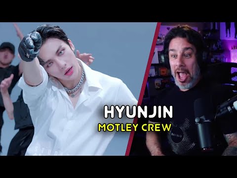 Director Reacts - HYUNJIN -  'Motley Crew' [Artist Of The Month]