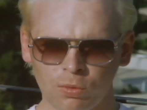 12 White Boys And Heroes (1982)