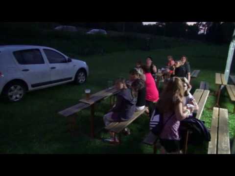 Leila - Bára Kováříková - Plán B - Nafrněná (cover od Barbora Poláková)